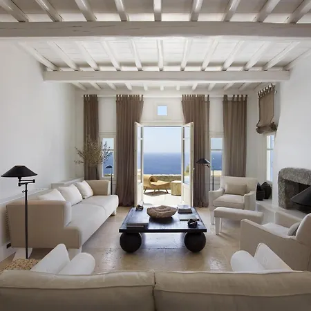 Seaside Vacation With Swimming Pool Mykonos Agios Ioannis Diakoftis