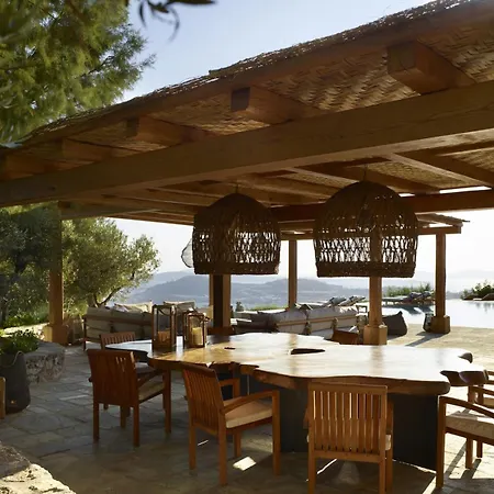 Seaside Vacation With Swimming Pool Mykonos Agios Ioannis Diakoftis
